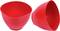 Zwei rote, leere Plastikschüsseln; eine steht aufrecht, die andere liegt seitlich.