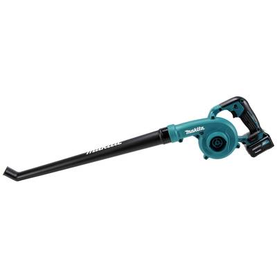Ein handgehaltener, kabelloser Laubbläser mit langem schwarzen Rohr und blauem Gehäuse. Er ist von der Marke Makita.