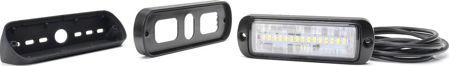 Drei LED-Leuchten mit Halterungen und Kabel. Eine Leuchte zeigt die gelbe LED-Lichtleiste.