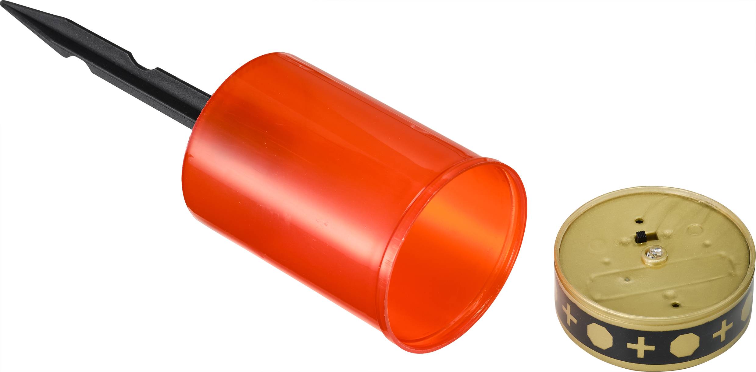 Ein orangefarbener Pflanztopf mit schwarzem Spieß und runder, goldener Batteriekappe mit Plus- und Minus-Symbolen.