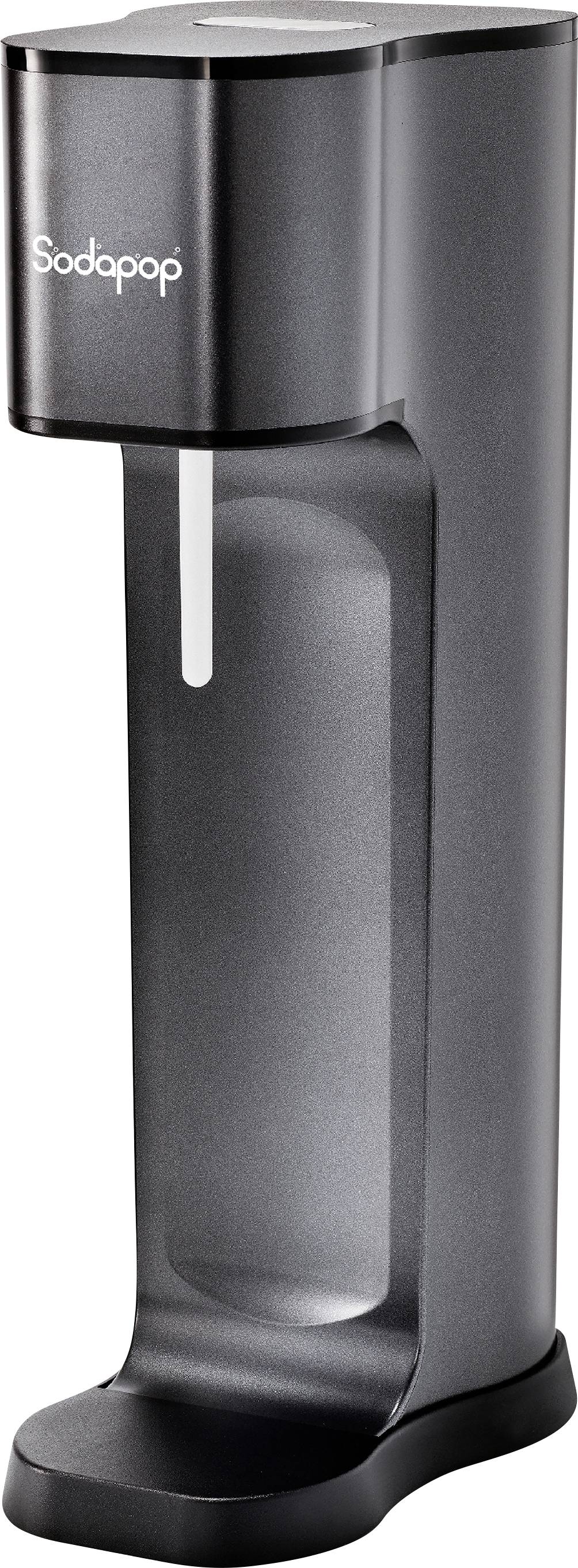 Schwarzer Sodawassersprudler mit der Aufschrift 'Sodapop', ideal zur Herstellung von Sprudelwasser zu Hause.