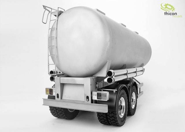 Ein Tanklastwagen-Modell auf einem weißen Hintergrund, Markenlogo 'thicon models' oben rechts, silbergraue Farbgebung, keine Flüssigkeit sichtbar.
