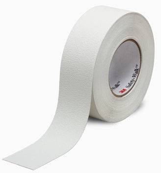 Eine Rolle weißes Klebeband mit leicht texturierter Oberfläche, geeignet für das Fixieren von Verbänden und medizinischen Anwendungen.