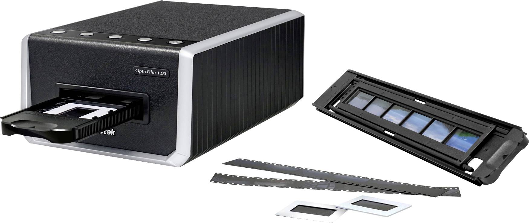 Ein Filmscanner mit eingelegtem Diarahmen. Daneben ein Filmstreifenhalter mit mehreren Diapositiven und zwei Filmstreifen.