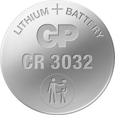 Silberne Knopfzelle mit Aufschrift 'LITHIUM BATTERY', 'GP' und 'CR 3032' sowie Sicherheits-Piktogramm von Kind und Erwachsenem.