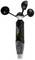 Ein schwarzes Anemometer mit USB-Anschluss, das die Windgeschwindigkeit misst. Drei drehbare Schalen sind oben angebracht.