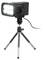 Ein LED-Flutlicht auf einem verstellbaren Stativ, geeignet zur Beleuchtung von Außenbereichen, mit schwarzem Gehäuse und Tragegriff.