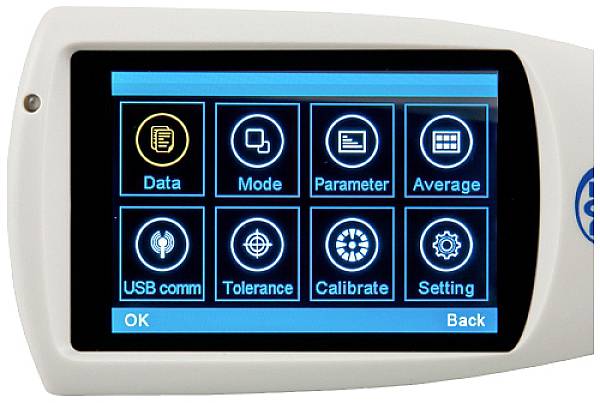 Tragbares Gerät mit Display und neun Symbolen: 'Data', 'Mode', 'Parameter', 'Average', 'USB comm', 'Tolerance', 'Calibrate', 'Setting', 'Back'.
