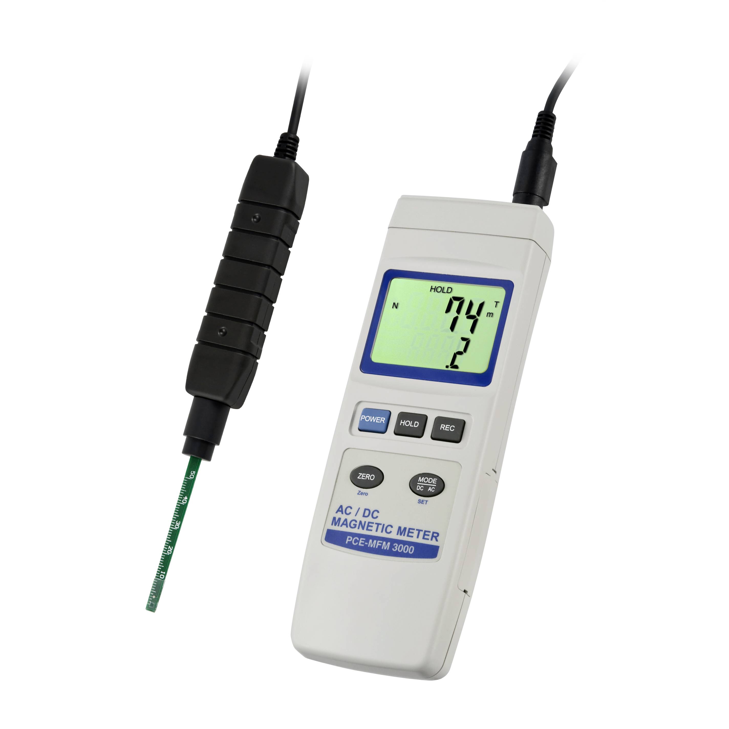 Tragbares AC/DC-Magnetfeldmessgerät mit Sonde, das eine digitale Anzeige auf seinem Bildschirm zeigt.