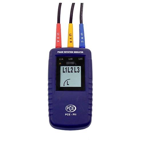 Tragbarer Phasenfolge-Indikator mit drei gekennzeichneten Drähten L1, L2 und L3, die mit einem PCE-P1-Geräte-Display verbunden sind und "L1L2L3" anzeigen.