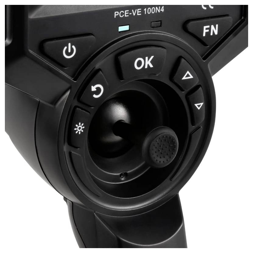 Nahaufnahme eines schwarzen Bedienfeld-Geräts mit Ein-/Ausschalter, OK-, FN- und Pfeiltasten sowie einem zentralen Joystick/Drehknopf mit der Bezeichnung „PCE-VE 100N4".