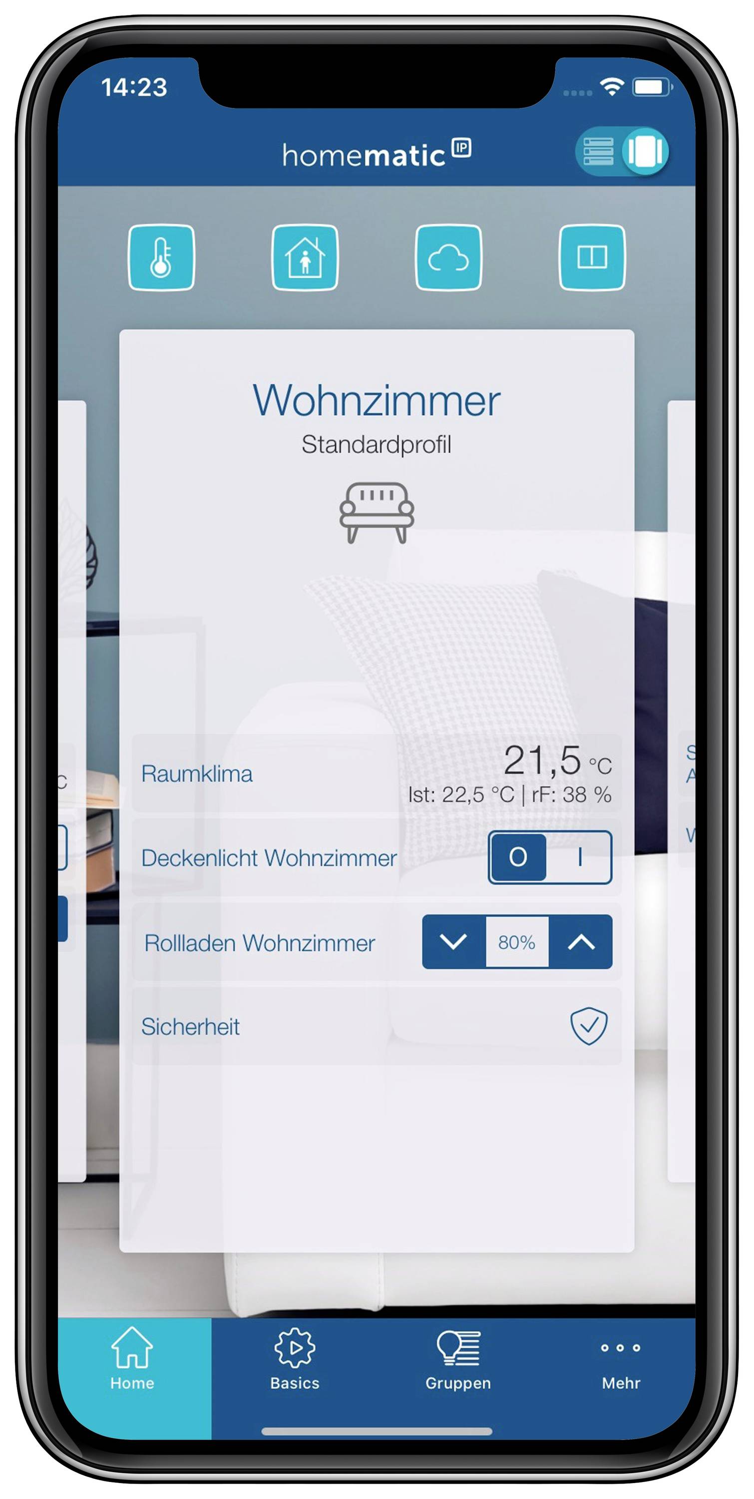 Smartphone zeigt Smart-Home-App mit Raumklimadetails: 'Wohnzimmer, Standardprofil' mit Temperatur 21,5°C und Feuchtigkeit 38%.