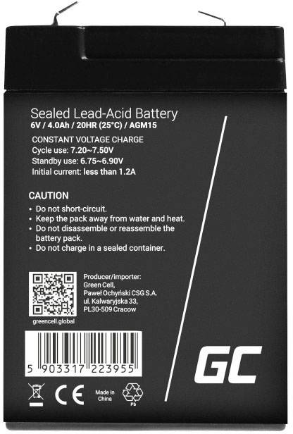 Schwarzes Versiegelte Bleisäure-Batteriegehäuse. Markierung: 'Sealed Lead-Acid Battery', Spannung 6V/4.0Ah, hergestellt in Krakau.