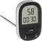 Ein digitales Küchenthermometer zeigt 58 Grad Celsius und 00:30 auf der Anzeige.