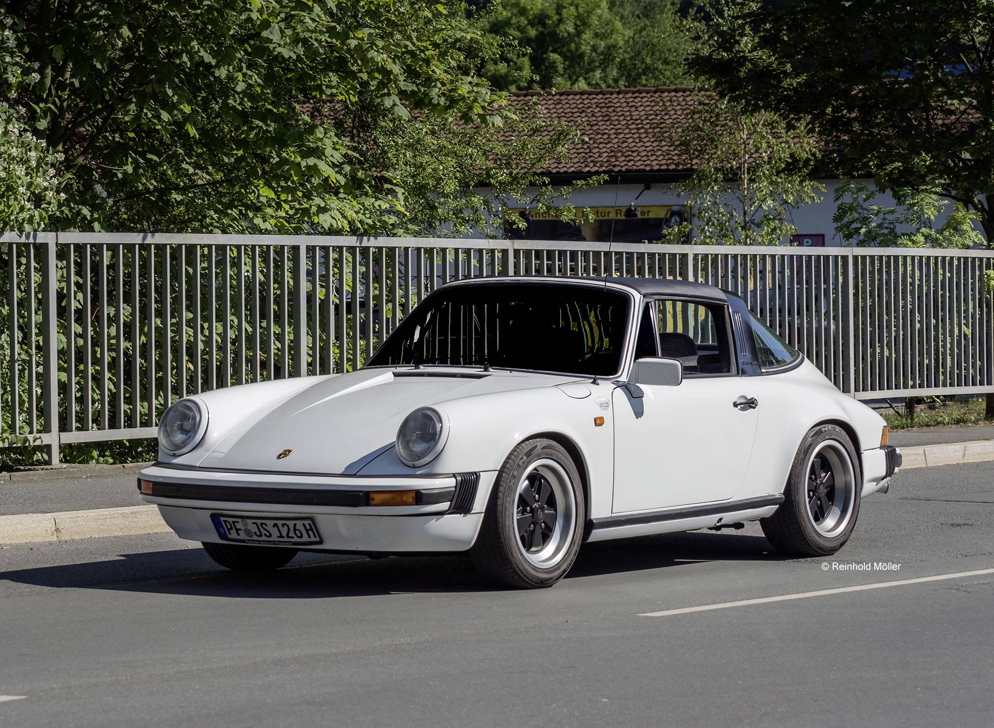 Revell RV 1:24 Porsche 911 G Model Targa 1:24 Modellauto