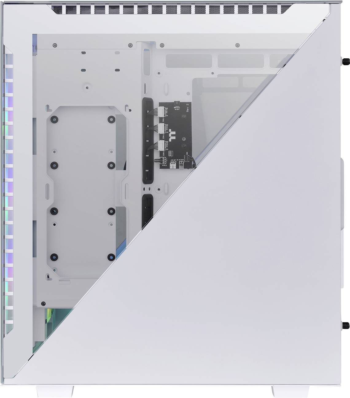 Ein weißes Computergehäuse mit transparentem Seitenpanel, das Einblick in den Innenraum ohne installierte Hardware gibt.