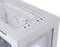 Computergehäuse in Weiß mit sichtbarem Frontpanel. Zwei USB-Ports und ein Power-Button sind deutlich erkennbar.