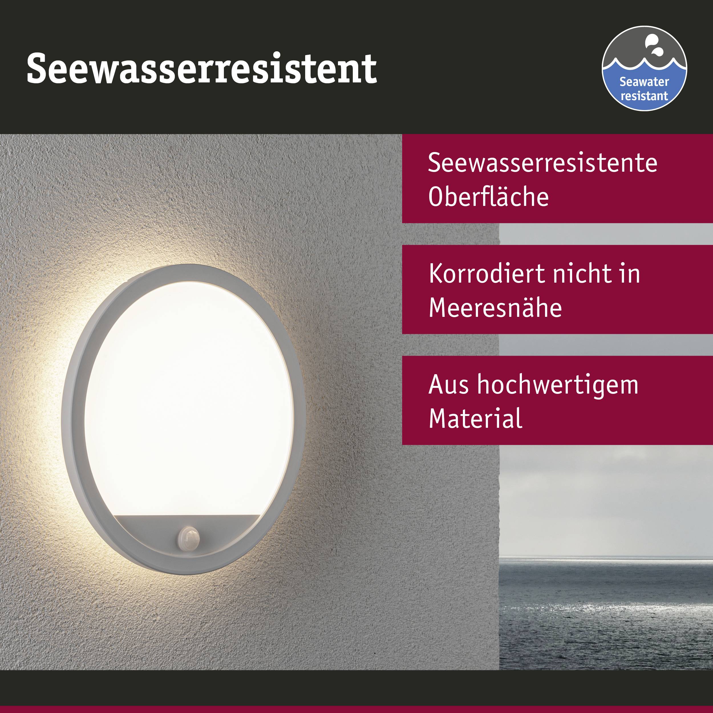 Seewasserresistente Außenwandleuchte leuchtet an einer Wand. Text hervorgehoben: 'Seewasserresistente Oberfläche', 'Korrodiert nicht', 'Hochwertiges Material'.
