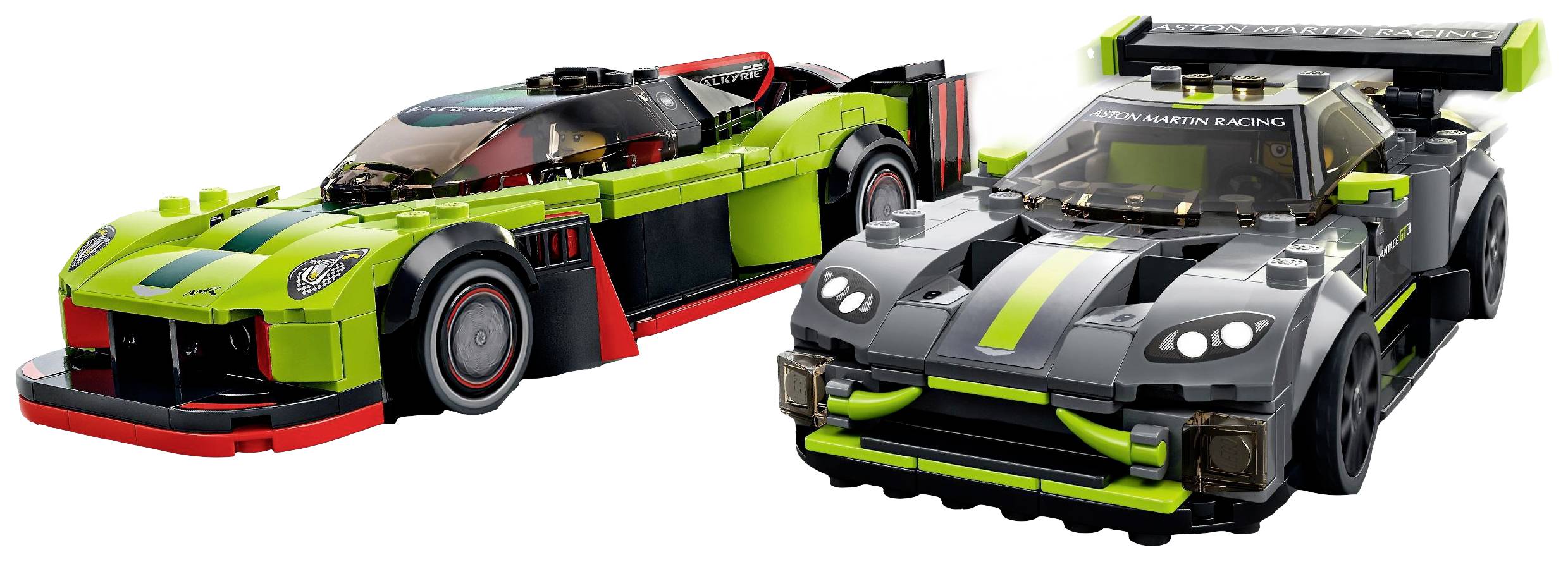 Zwei detailreiche LEGO-Sportwagenmodelle in leuchtendem Grün und Schwarz nebeneinander, symbolisieren Geschwindigkeit und Technik.