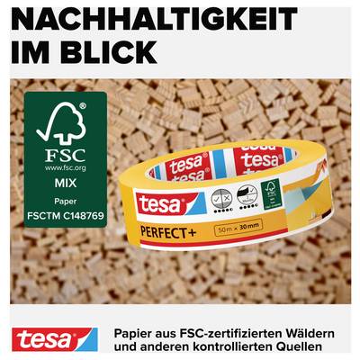 'Nachhaltigkeit im Blick'. Klebeband auf Holzhintergrund, FSC-Logo, Hinweis auf Papier aus zertifizierten Wäldern.