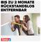 Eine Person klebt gelbes Klebeband an eine Wand, während eine andere Person zuschaut. Text: 'Bis zu 2 Monate rückstandslos entfernbar'.