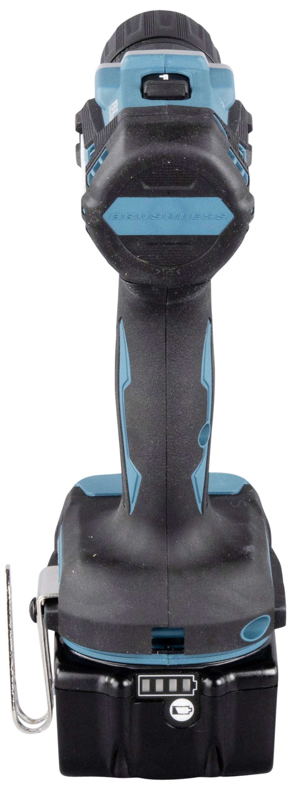 Schnurloser Bohrschrauber mit blauem und schwarzem Gehäuse, Akku an der Unterseite und Gürtelclip an der Seite für Mobilität.