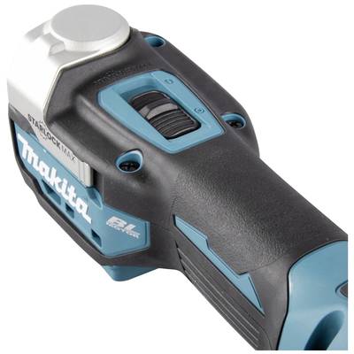 Nahaufnahme eines elektrischen Werkzeugs mit der Marke 'Makita'. Es zeigt einen Geschwindigkeitsregler und hat eine schwarz-blaue Farbgebung.