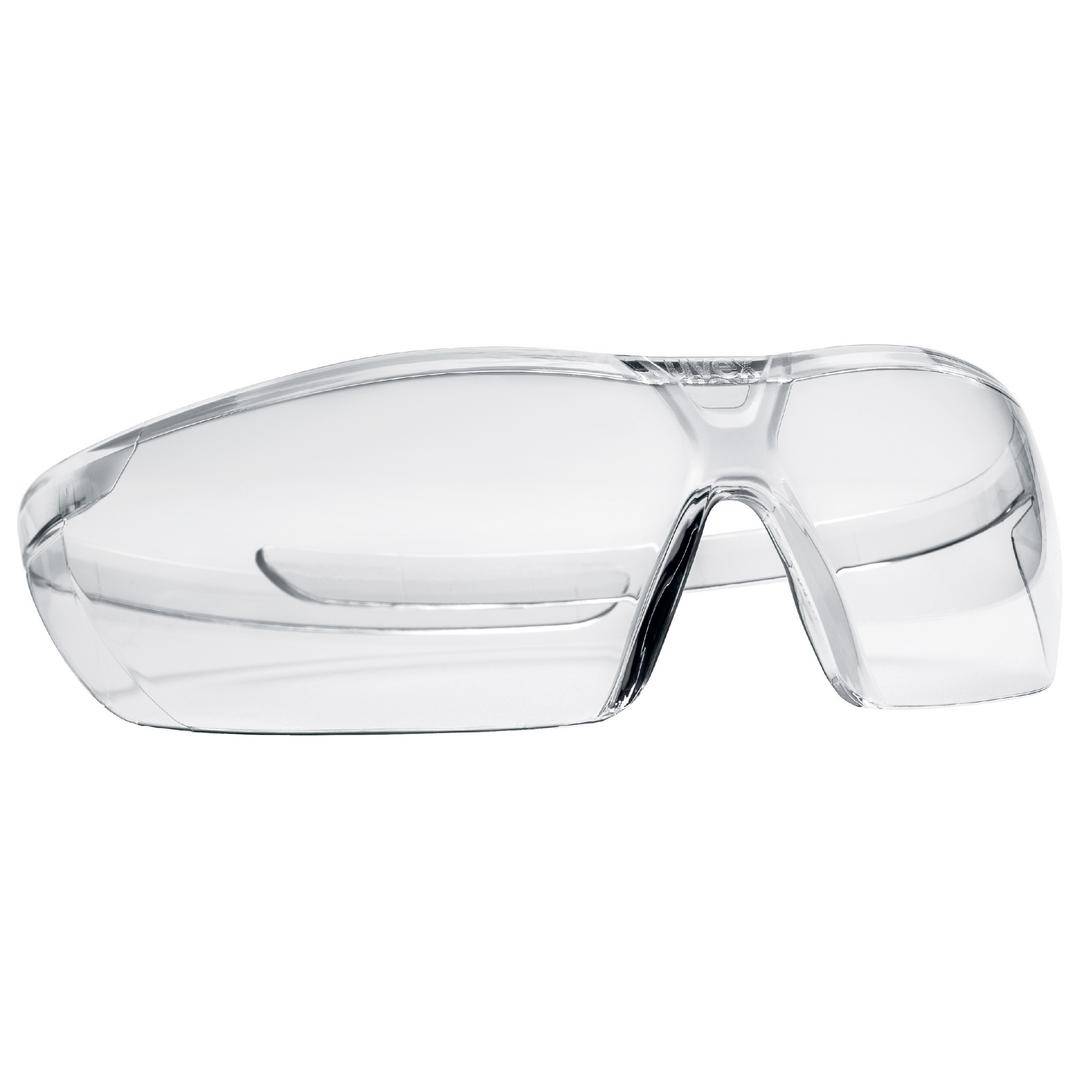 Schutzbrille aus transparentem Kunststoff, designed für Augenschutz bei Arbeiten in Labor oder industriellen Umgebungen.