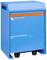 Ein blauer Isolationstransformator von Victron Energy mit der Aufschrift 'Isolation Transformer 3600' auf der Vorderseite.