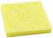 Ein gelber Reinigungsschwamm mit einer porösen Oberfläche, ideal zum Aufnehmen von Flüssigkeiten beim Putzen.