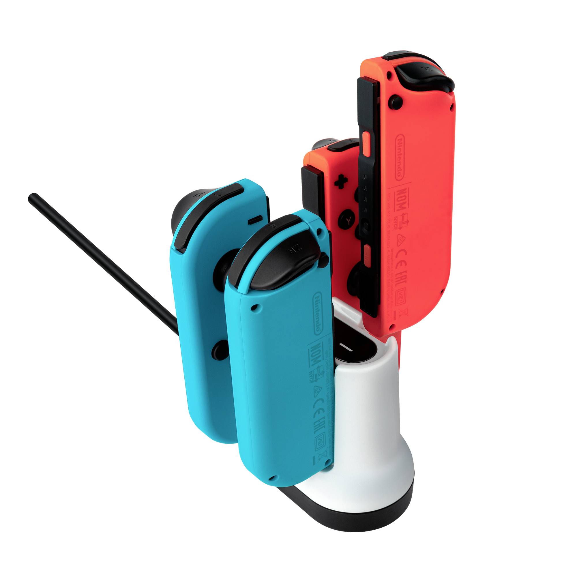 Ladegerät mit vier Joy-Con-Controllern in Rot und Blau. Controller sind eingesteckt und in Ladeposition.