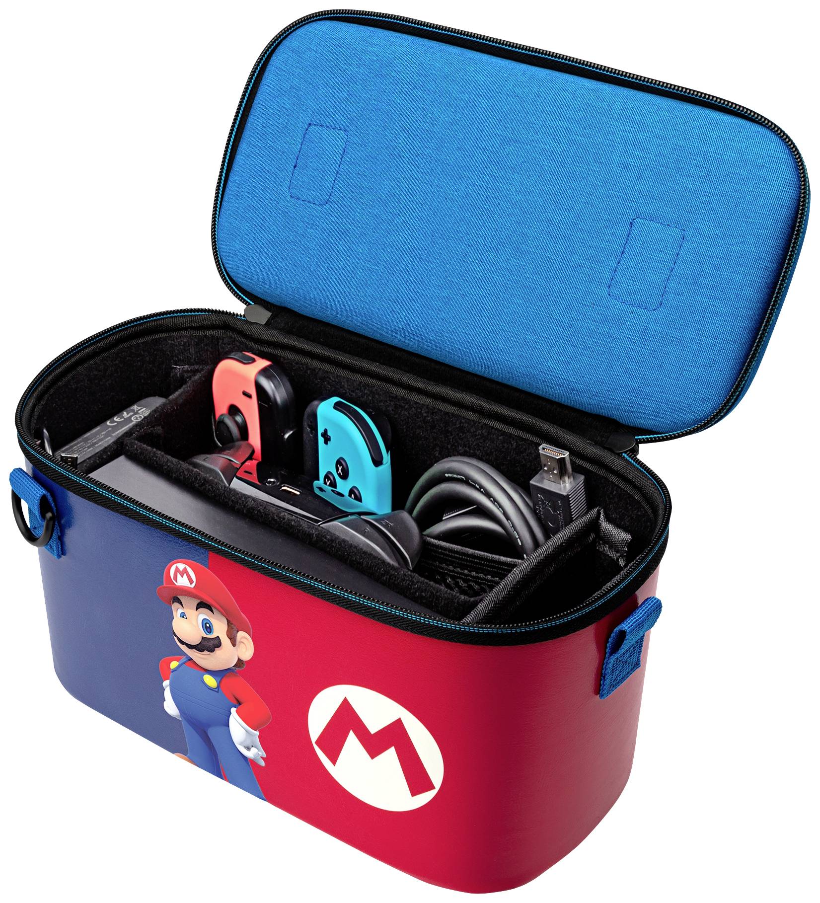 Eine geöffnete Tragetasche mit einem Super Mario-Motiv, die Joy-Con-Controller und Kabel für eine Spielkonsole enthält.