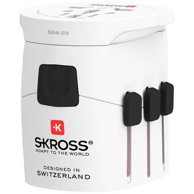 Weißer SKROSS-Reiseadapter mit Schiebereglern und der Aufschrift 'Designed in Switzerland', geeignet für internationale Steckdosen.