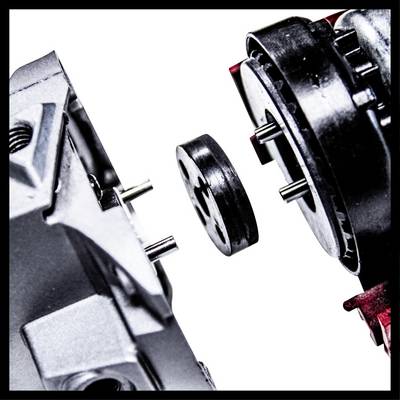 'Nahaufnahme von Bauteilen, die zwei zylindrische Metallteile zeigen, die durch Stifte verbunden sind, auf einem weißen Hintergrund.'