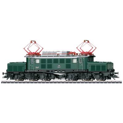 Grünes Modell einer historischen Elektrolokomotive mit zwei Pantografen auf Gleisen, Seitensicht, Detailreich.