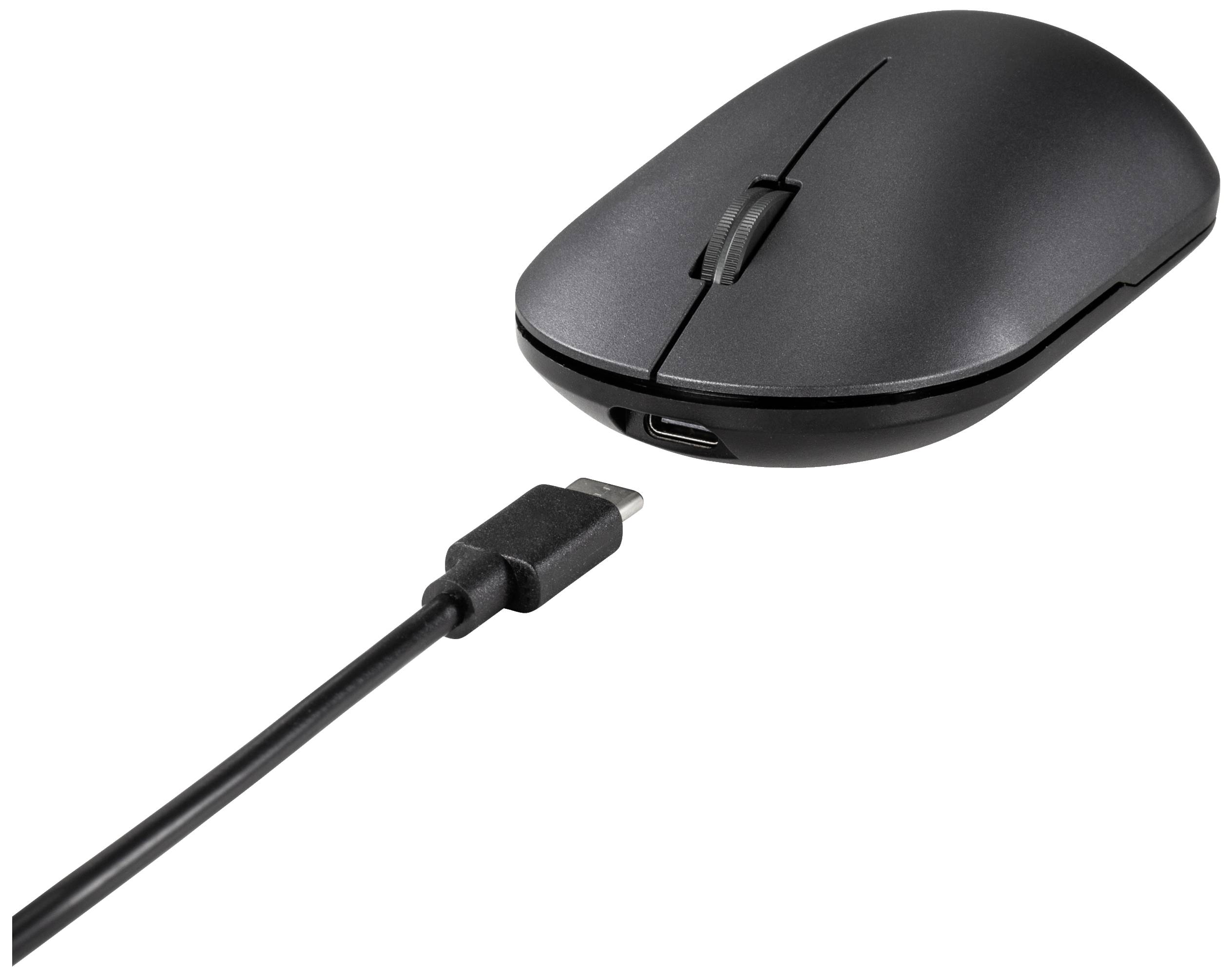 Schwarze drahtlose Computermaus mit USB-C-Ladekabel, auf weißem Hintergrund.