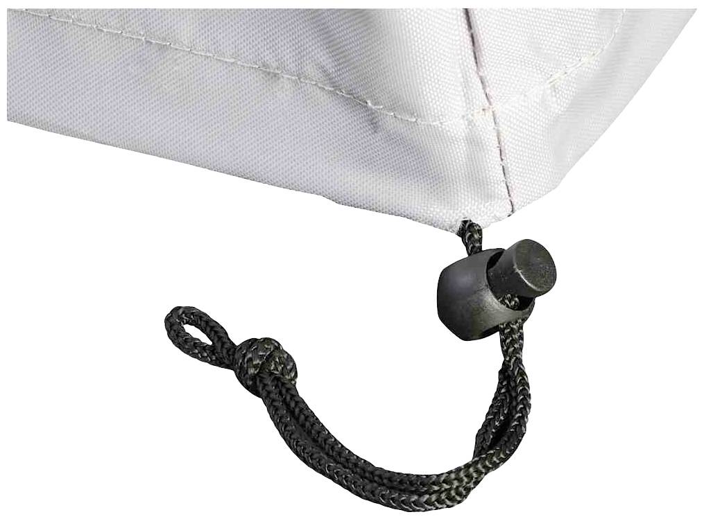 Nahaufnahme einer weißen Kante mit einem schwarzen Kordelstopper, der an einem schwarzen Seil befestigt ist.
