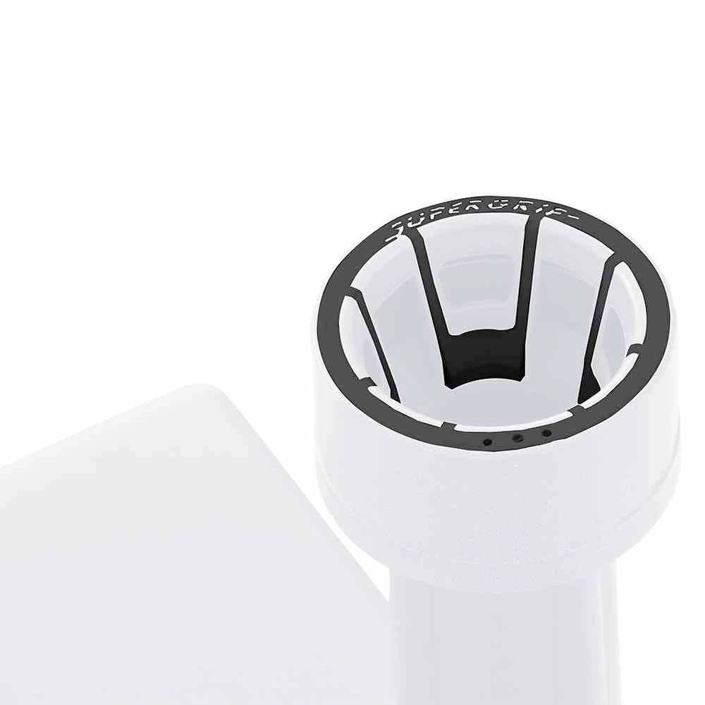 Ein weißer, zylindrischer Behälter mit einem schwarzen Ring oben. Der Ring hat schmale vertikale Öffnungen.