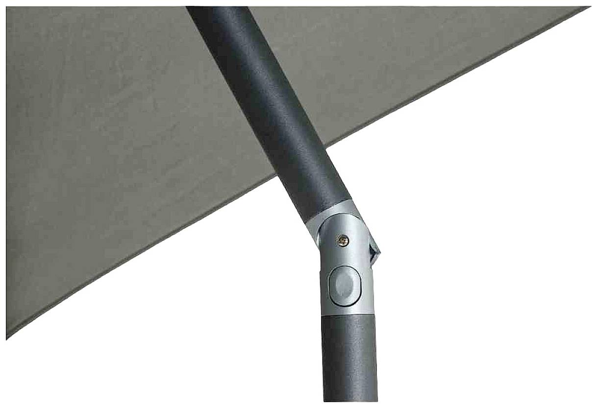 Ein Sonnenschirm mit grauer Abdeckung zeigt den Gelenkmechanismus des Ständers, der den Winkel des Schirms einstellen lässt.
