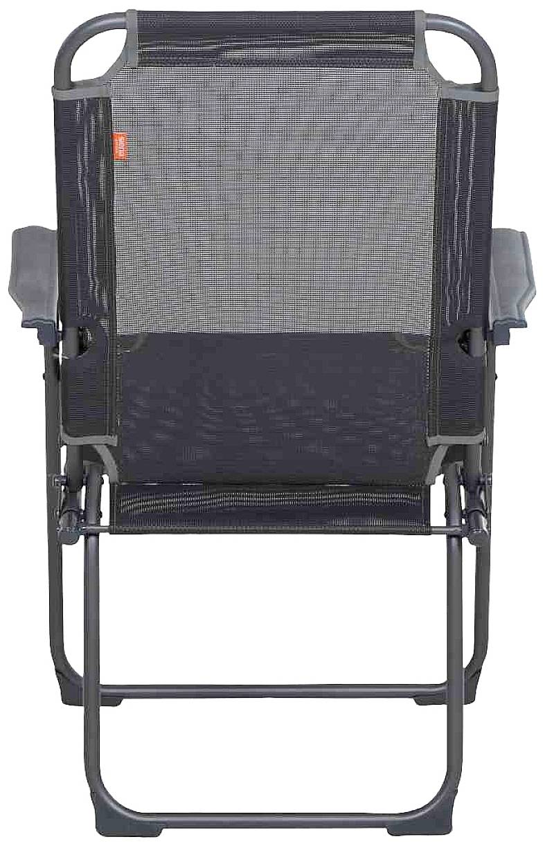 Ein zusammenklappbarer Campingstuhl aus Metall und Stoff in dunkler Farbe, mit Armlehnen und einem hohen Rückenteil. Ideal für Outdoor-Aktivitäten.