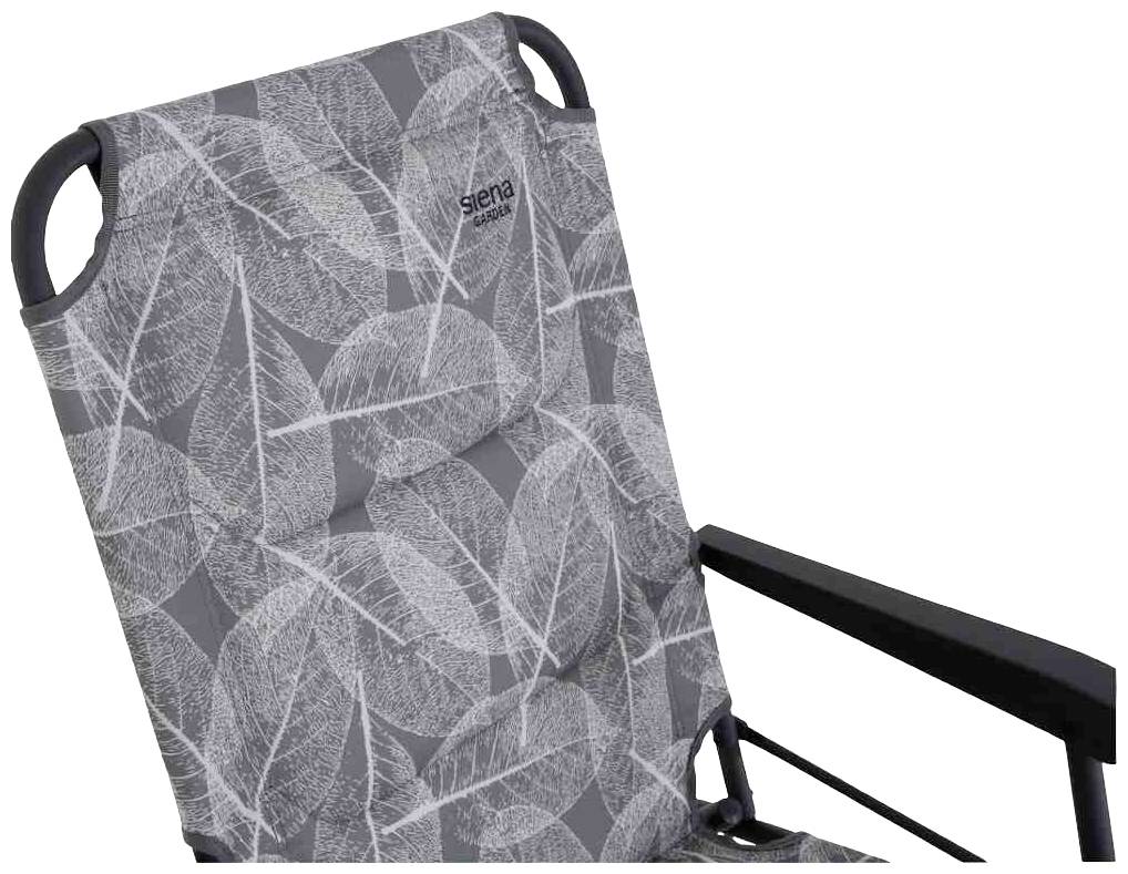 Ein grauer Campingstuhl mit Blattmuster und Armlehne, geeignet für Outdoor-Aktivitäten.