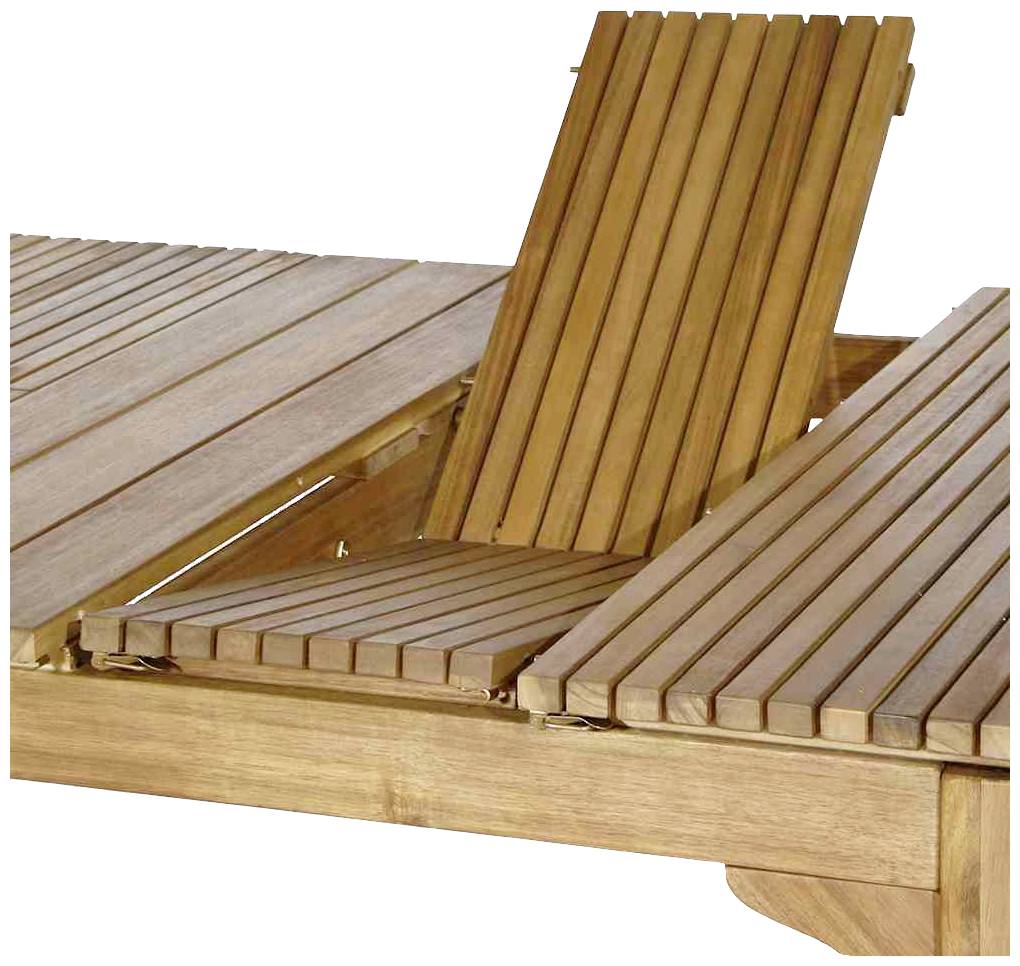 Holztisch mit ausziehbarer Verlängerung in der Mitte, zeigt Mechanismus zur Vergrößerung der Tischoberfläche.