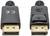 Zwei DisplayPort-Stecker nebeneinander. Linker Stecker mit CE-Zeichen, rechter Stecker mit DP-Logo. Beide haben goldene Kontakte.