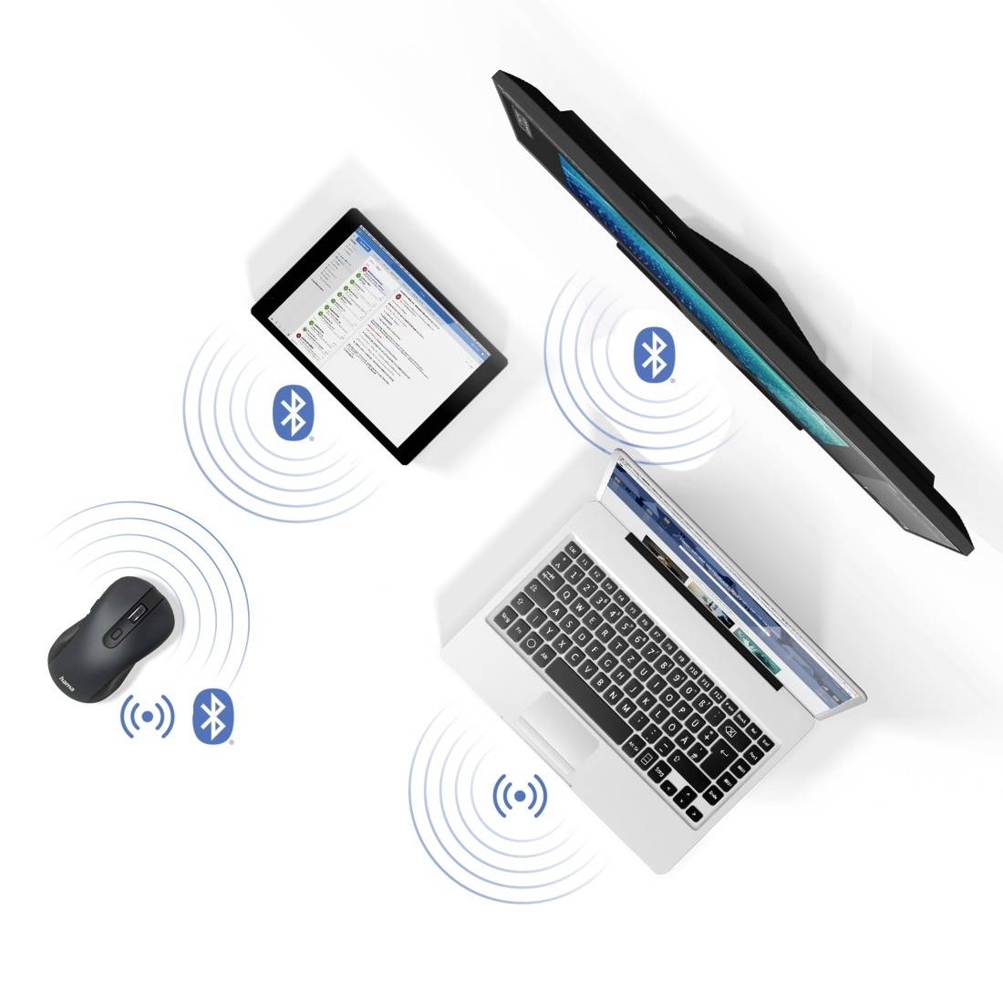 Laptop, Tablet und Maus zeigen Verbindung durch Bluetooth-Symbole, die kabellose Kommunikation zwischen den Geräten darstellen.