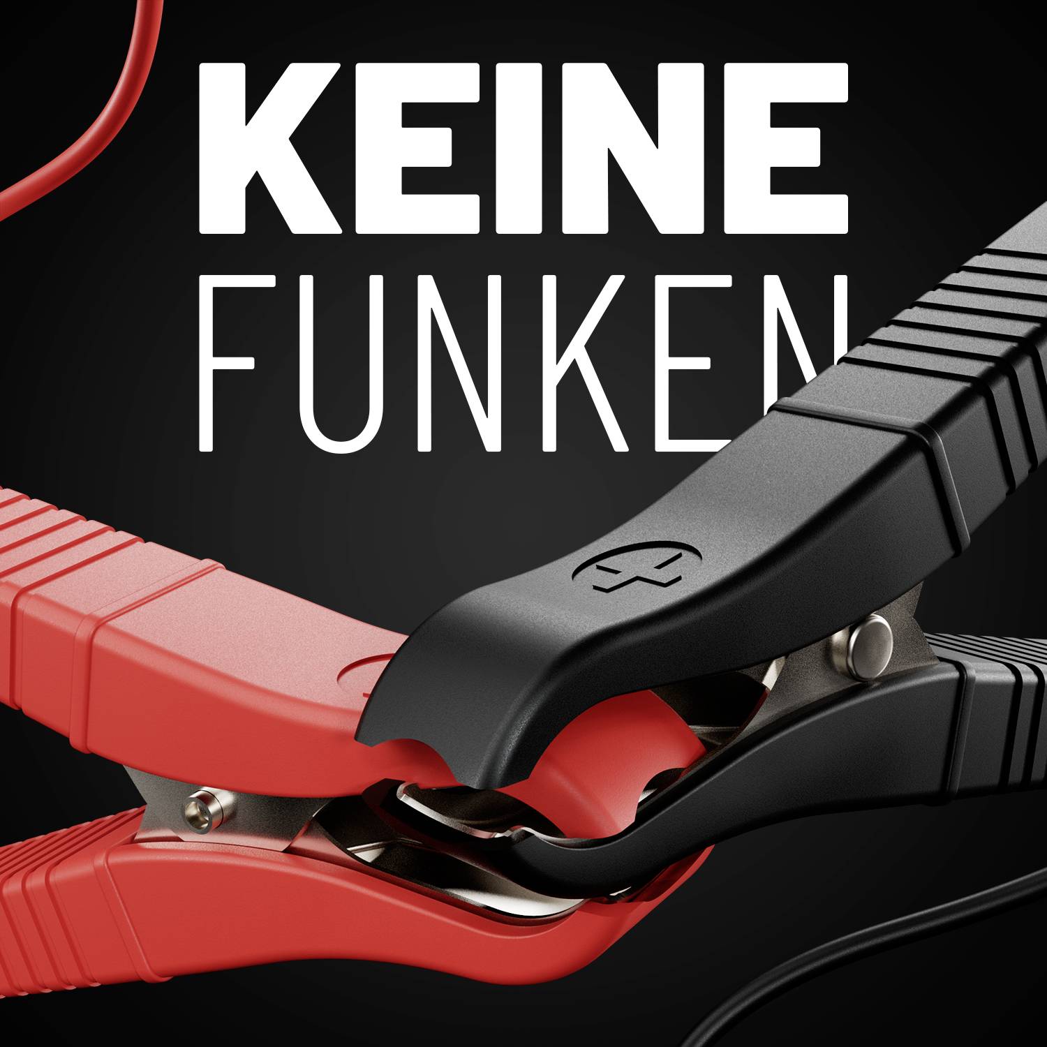 Zwei Überbrückungskabel-Enden, rot und schwarz, mit dem Text 'KEINE FUNKEN'. Sie berühren sich fast, aber ohne Funkenbildung.