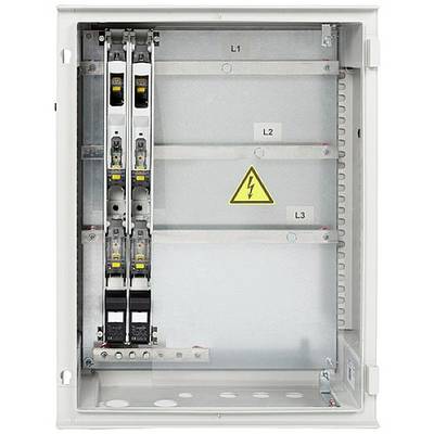 Ein offener Stromverteilerkasten mit drei Sicherungen und den markierten Leitungen L1, L2 und L3. Ein Warnsymbol für elektrische Spannung ist sichtbar.