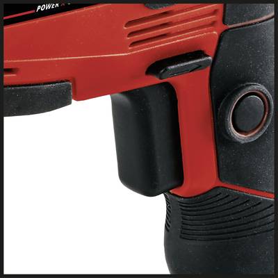 Nahaufnahme eines Bohrmaschinen-Griffs mit roten und schwarzen Details, zeigt Bedienelemente und ergonomisches Design.