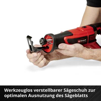 Ein rotes Elektrowerkzeug mit verstellbarem Sägeschuh. Text im Bild: 'Werkzeuglos verstellbarer Sägeschuh zur optimalen Ausnutzung des Sägeblatts'.