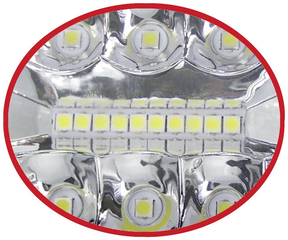Nahaufnahme von mehreren leuchtenden LEDs auf einer reflektierenden Metalloberfläche, die in einem Oval mit rotem Rand angeordnet sind.