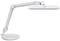Eine weiße, moderne Schreibtischlampe mit verstellbarem Arm und rechteckigem Kopf. Ideal für präzise Arbeitsplatzbeleuchtung.